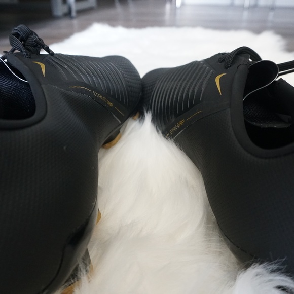 Nike Phantom Venom Pro FG Soccer Cleats black gold - Picture 3 of 5